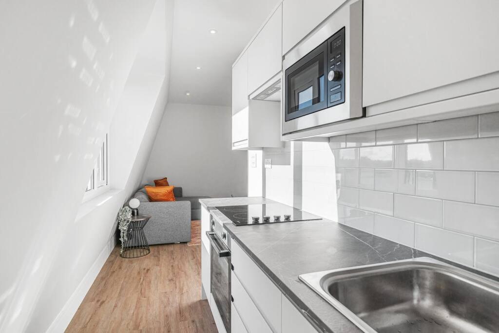 Tranquil 2-Bed Oasis In Tooting 20 Min To Central Apartment London Ngoại thất bức ảnh